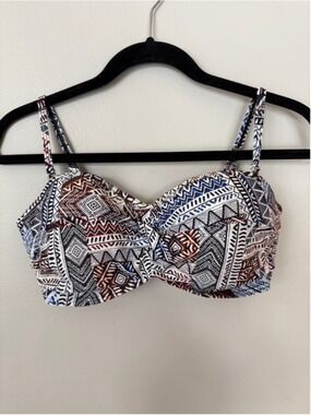 Sunsets Tribal Print Brown 36DD Bikini Top EUC